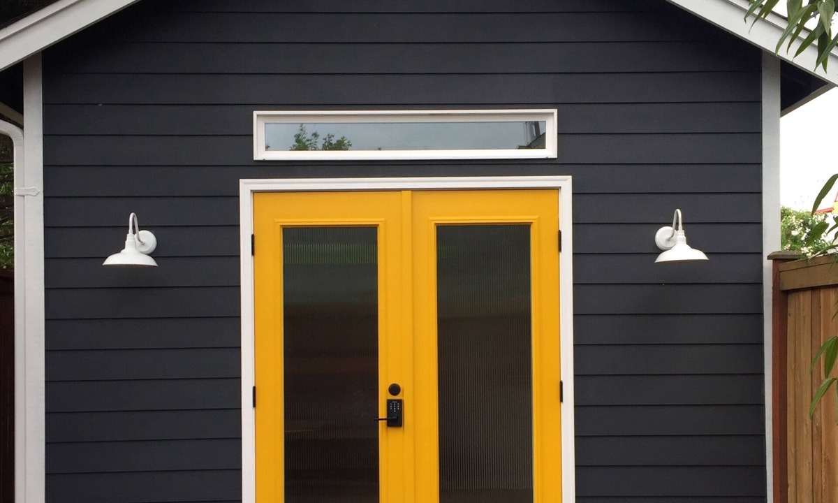 Green Lake Apartment | Roosevelt Studio Guesthouse - Close to light rail and Green Lake!