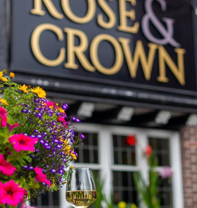 Beverley Apartment | Rose & Crown Rooms