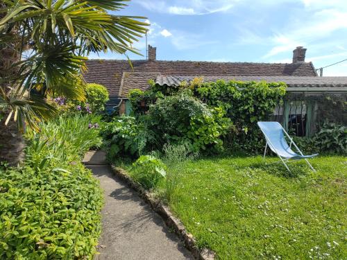 Sergines Bed & Breakfast | Rosemary Cottage