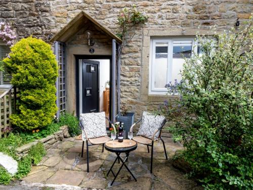 Barnoldswick House | Rosemount Cottage