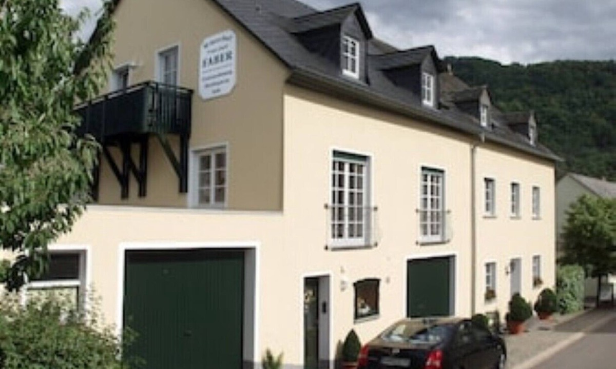 Minheim Condo | Rosenberg, Winzerhof Faber
