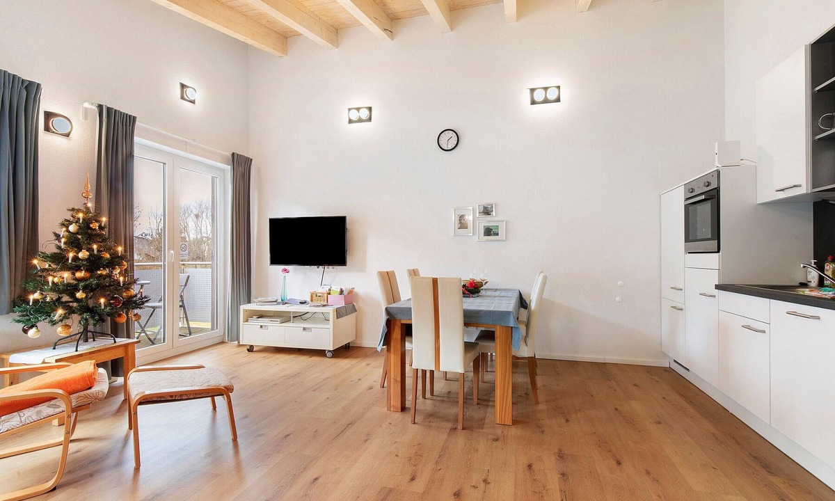 Heubach Apartment | Rosenstein Holiday Apartment – Central Location with Mountain Views and Balcony