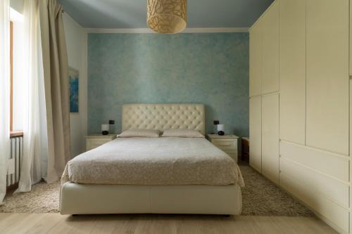 Bosco Chiesanuova House | Rosmary42 Miralago
