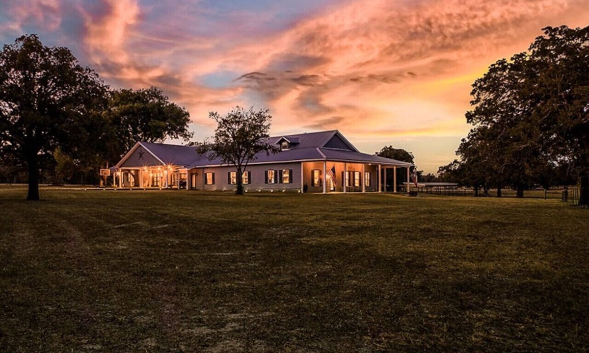 Ledbetter House | Round Top, This is the PLACE!