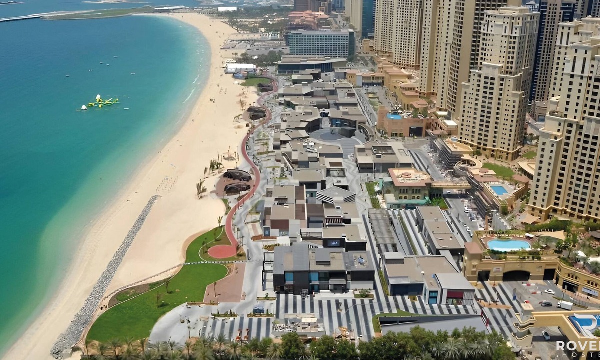 Jumeirah Beach Residence Hostel | Rovers Beach Hostel JBR