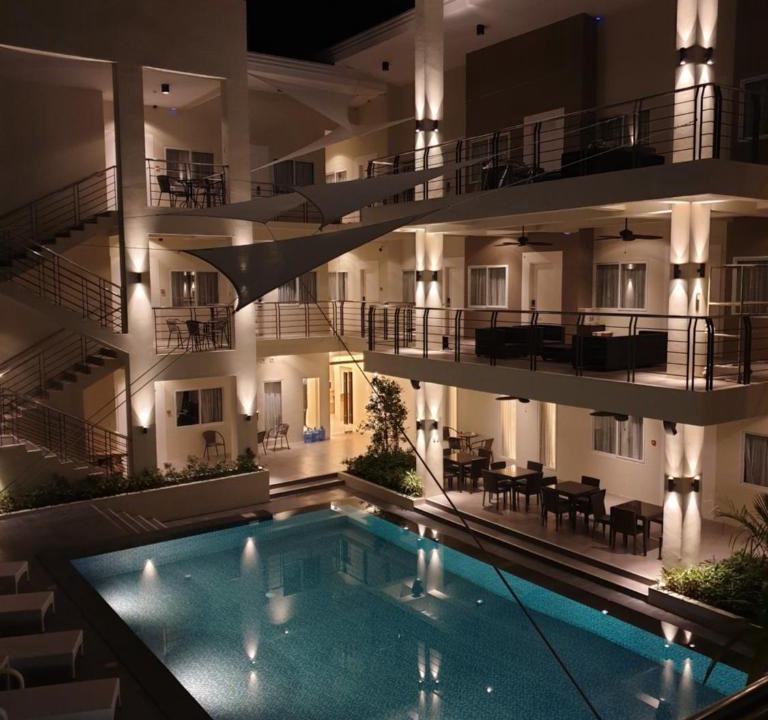 Dumaguete Hotel | Rovira Suites