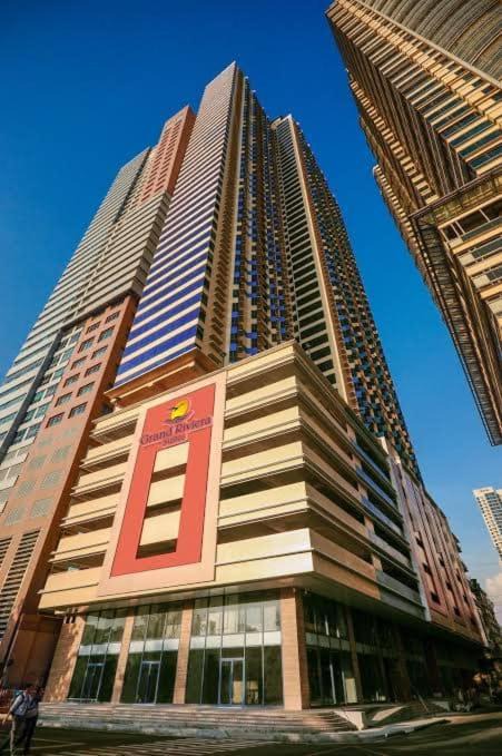 Ermita Apartment | Roxas Blvd Stunning Studio Condo Near US Embassy