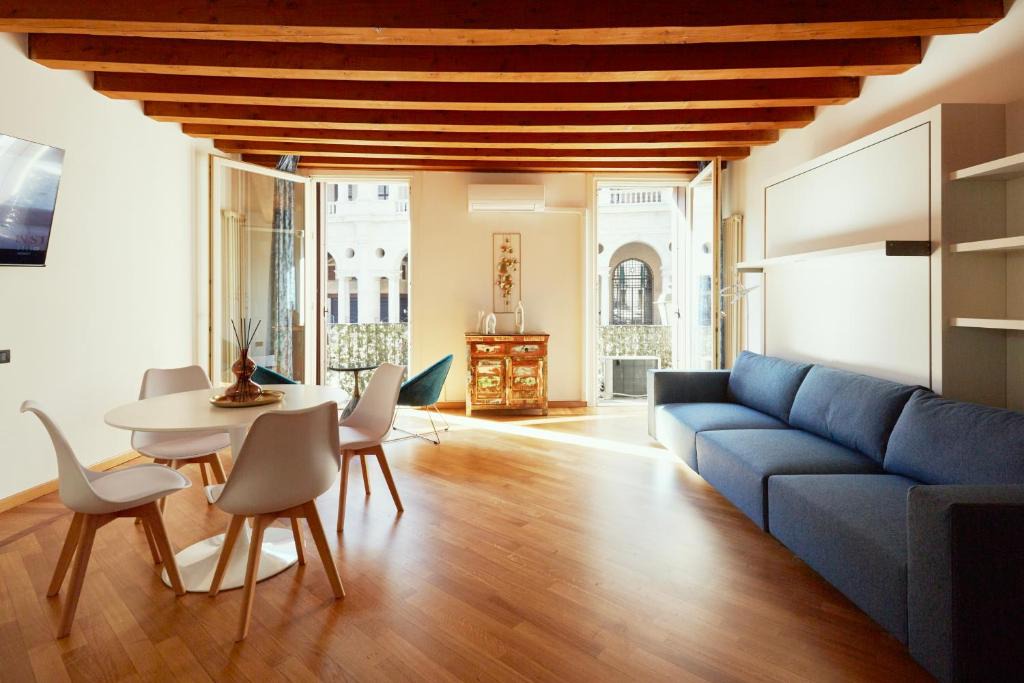 Vicenza Apartment | Royal Heritage Flat - Palladian Masterpiece View