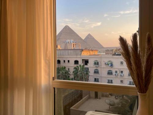 Giza Apartment | Royal Home