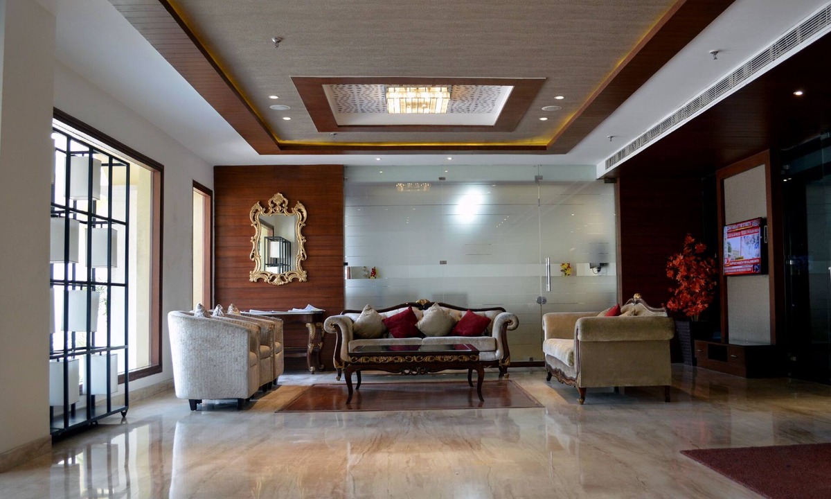 Muktsar Hotel | Royal Inn