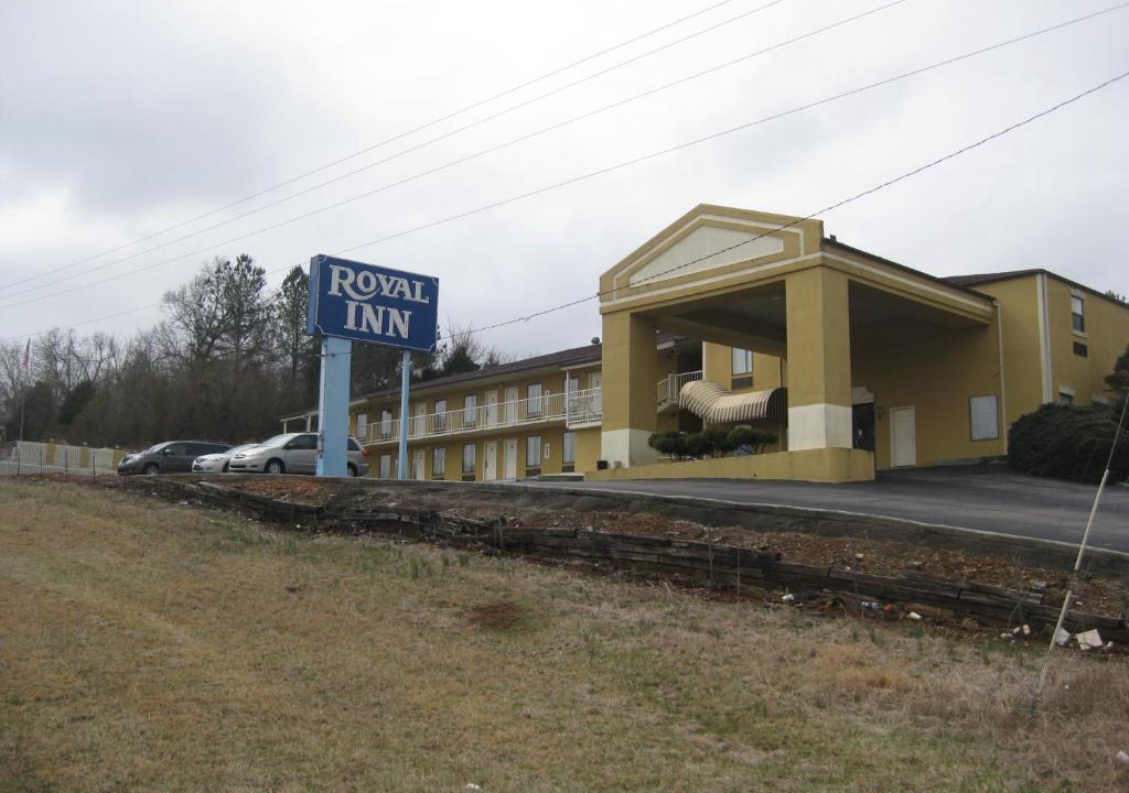 Sparta Hotel | Royal Inn