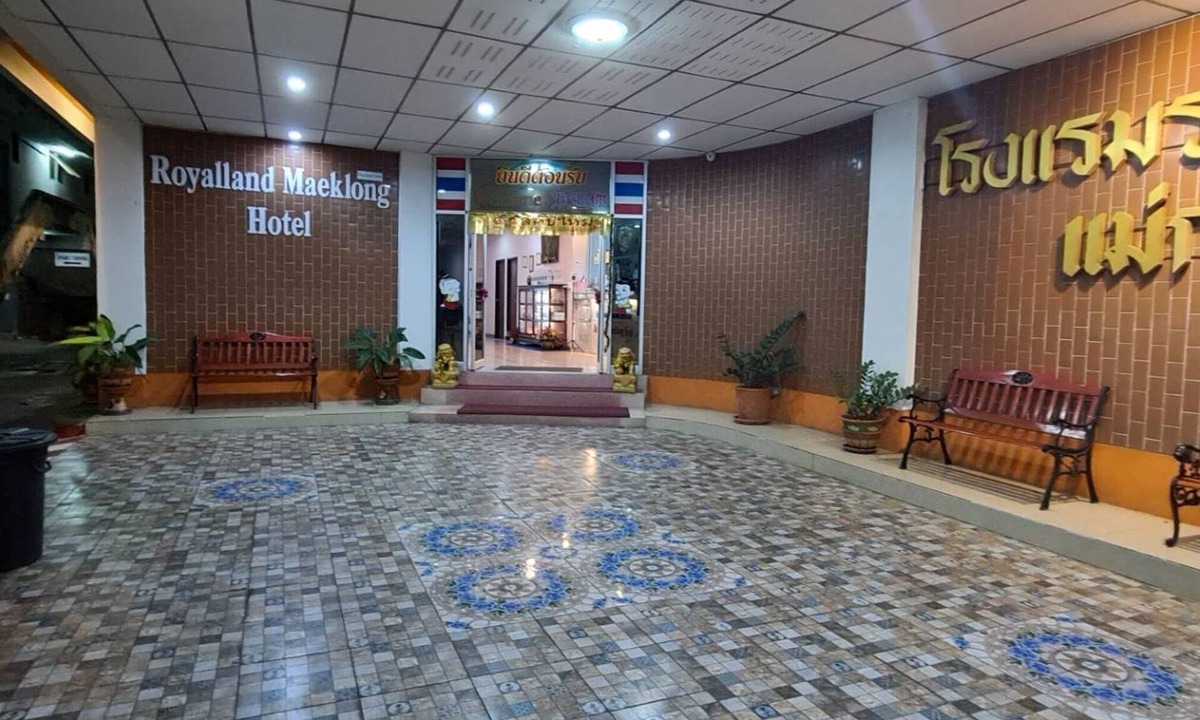 Samut Songkhram Hotel | Royal Land Mae Klong Hotel