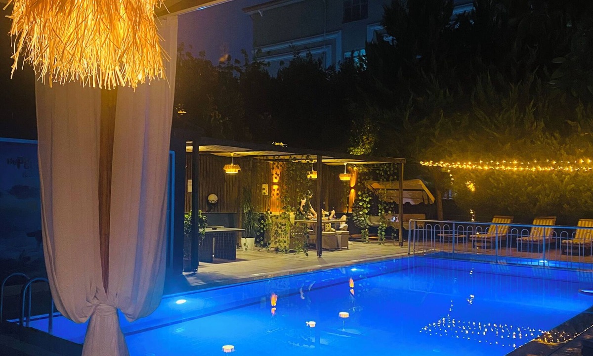 Konyaalti Apartment | Royal Loft Suit