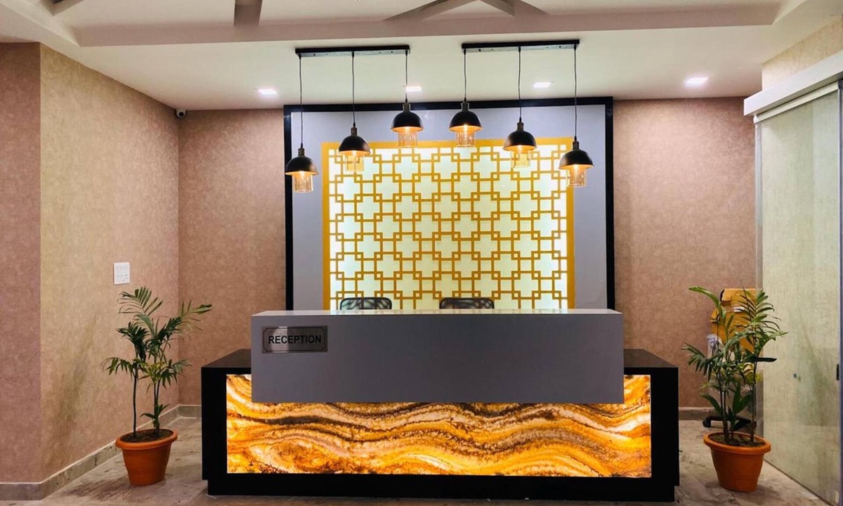 Mohal Hotel | Royal Mansion