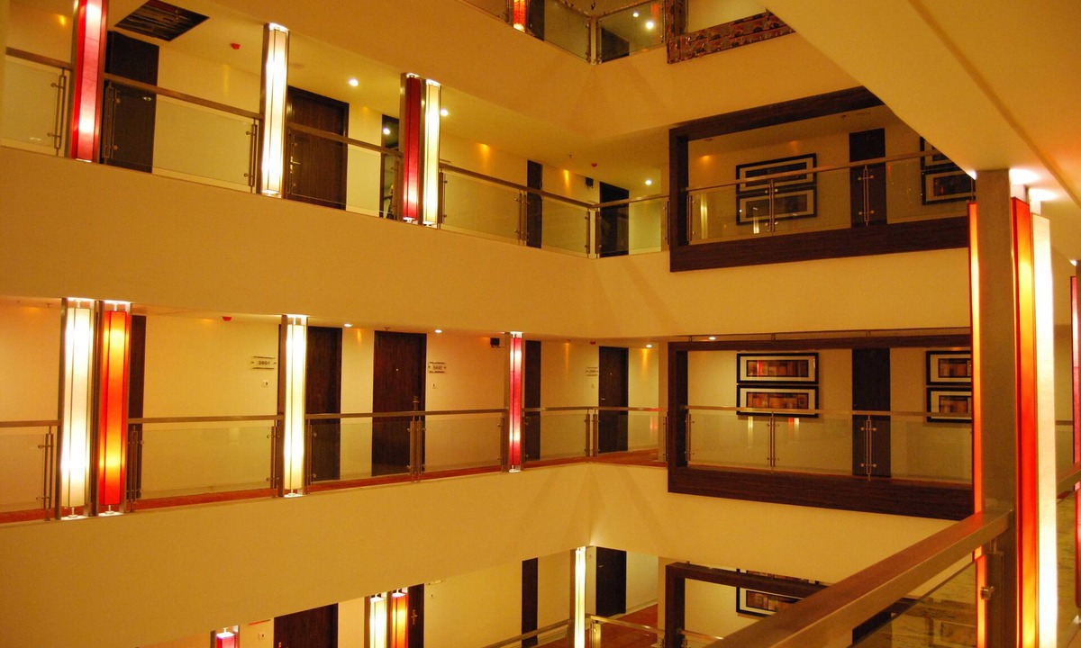 Kakinada Hotel | Royal Park