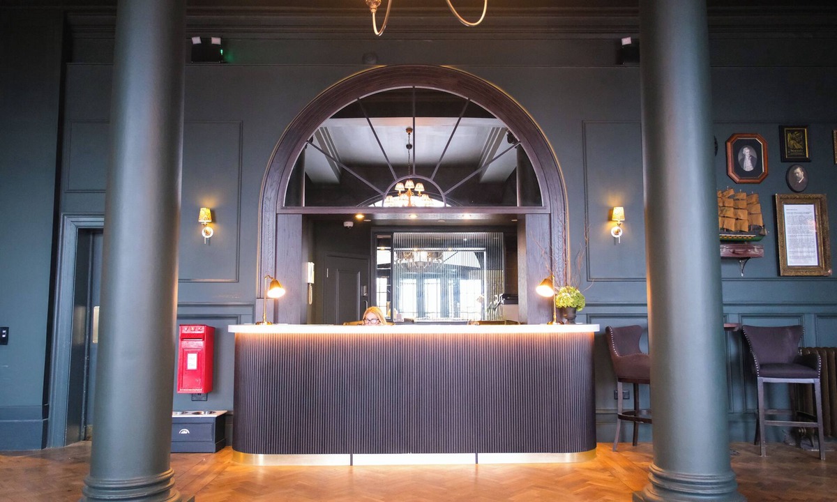 West Cliff Hotel | Royal Whitby