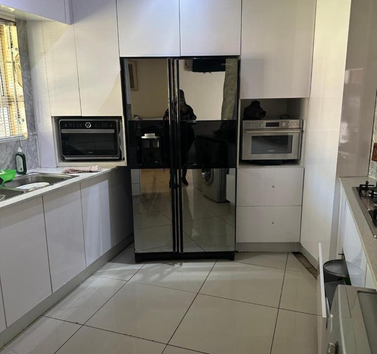 Randpark Ridge Apartment | Royaltics Lumina house