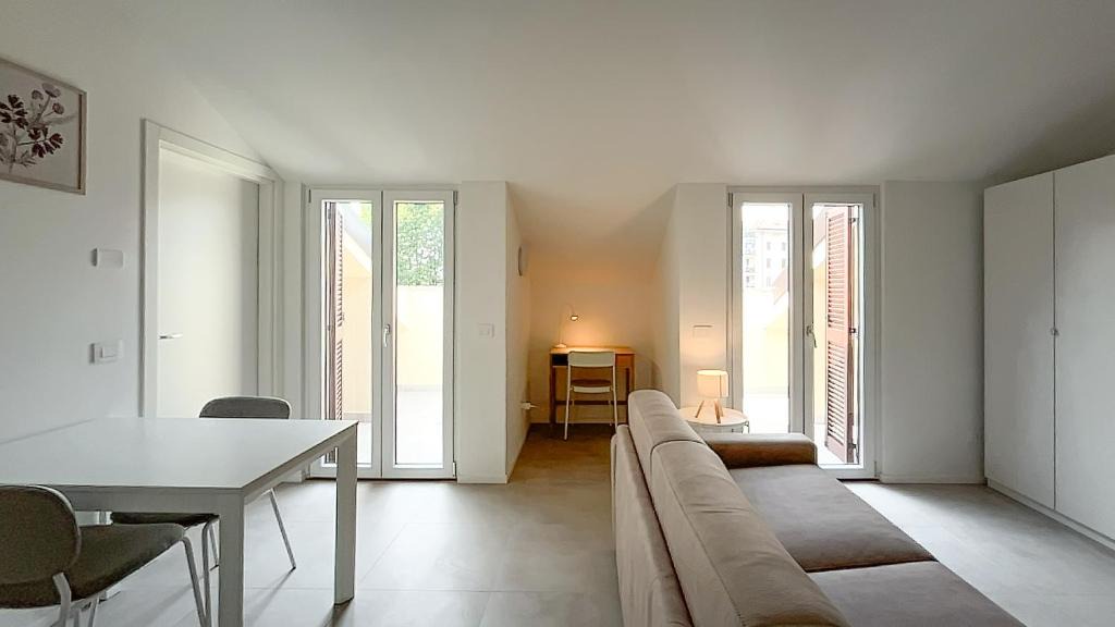 Corsico Apartment | RRRapido Corte del Naviglio - Apartments