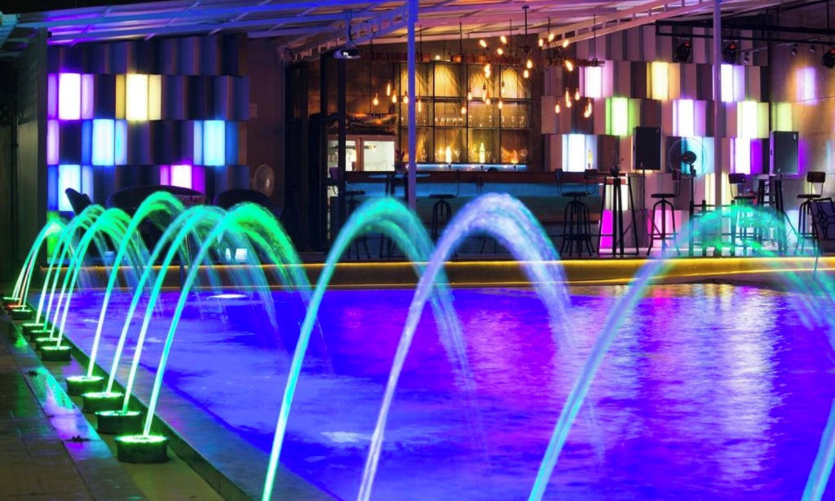Phitsanulok Hotel | Ruean Phae Royal Park Hotel