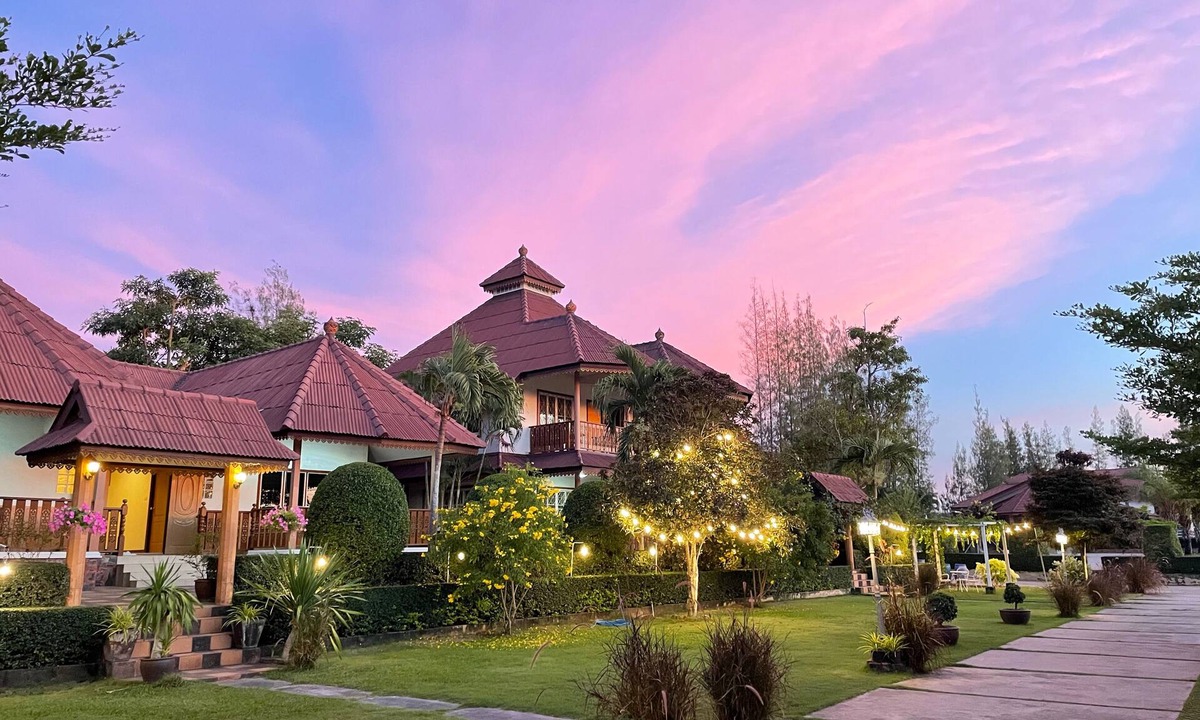 Tha Khoei Hotel | Ruen Sam Ran Resort