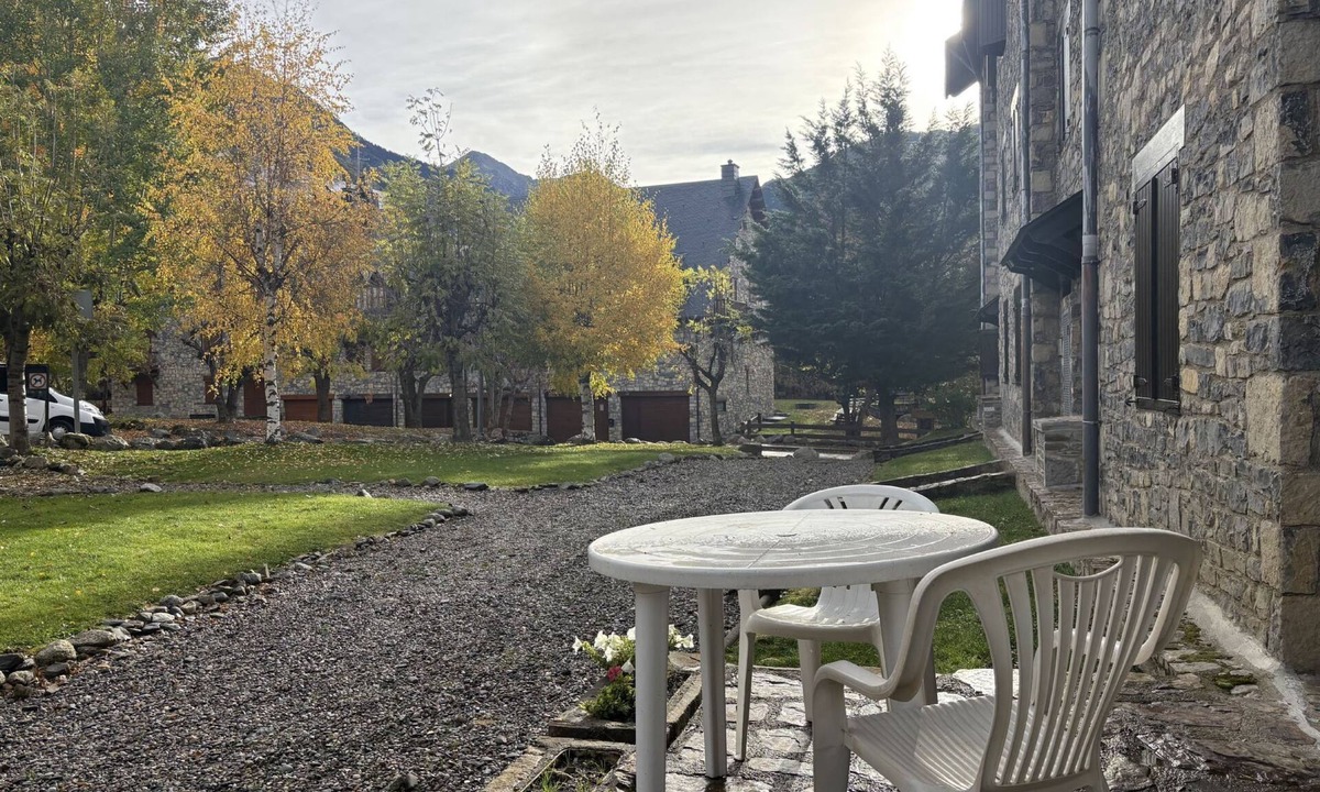 Pla de l'Ermita Apartment | Ruhiges Erdgeschoss Besiberri 11 Vall de Boí by Interhome