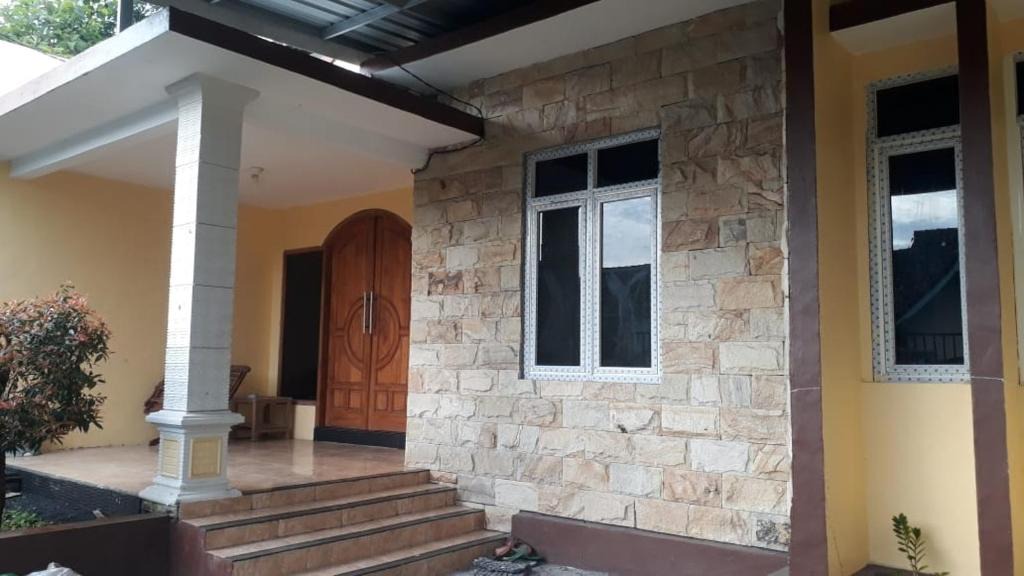 Beji Villa | RUMAH ACIL DEKAT BNS dan JTP
