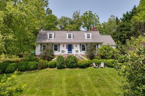 Orange House | Rural and Spacious Virginia Home on ~ 2 Acres!