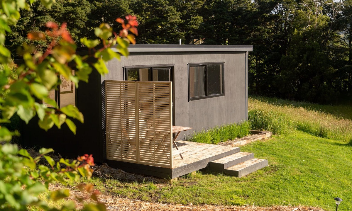 Whangarei Cabin | Rural sunset views from Crane Road Cabin