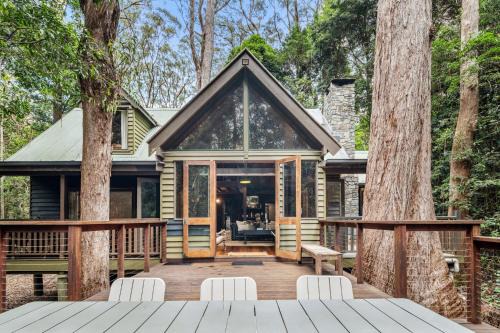 Springbrook House | Rustic 3-Bed Retreat in Springbrook