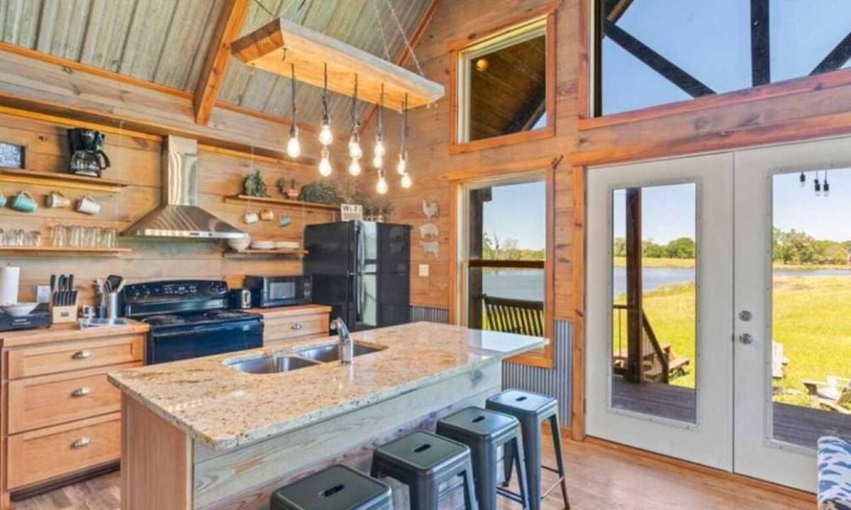 Ramer Hotel | Rustic Cabin Retreat with Fishing, Hiking & Outdoor Adventures