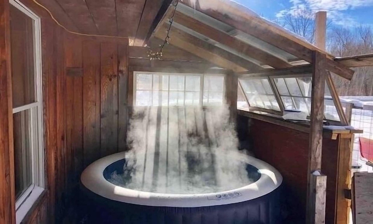 South Butler Cabin | Rustic cabin w/29 acres. Hot tub, wood stove, nature trails, pet friendly &more