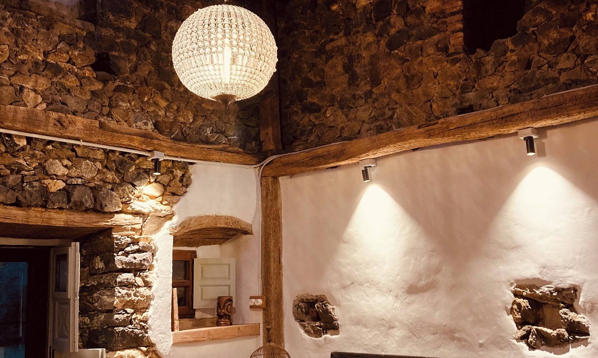 Perrozo Apartment | Rustic Chic Apartment in the Heart of Liébana