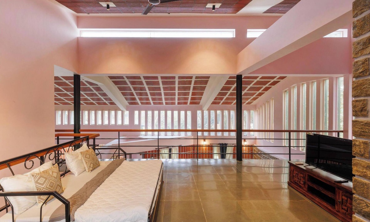 Hosur Villa | Rustic Farmpool