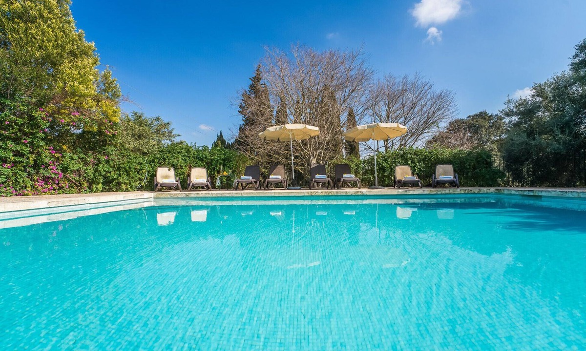 Buger Villa | Rustic Finca with Pool Cas Mut in Mallorca