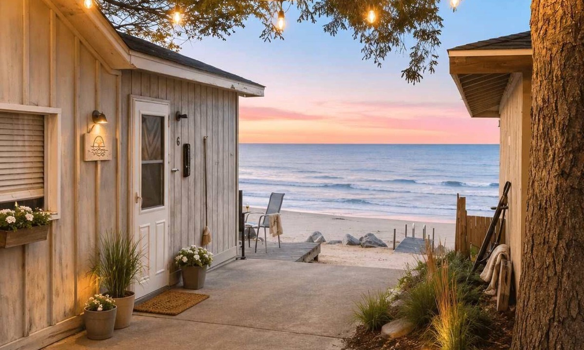 Oscoda Cottage | Rustic Lake Huron Getaway