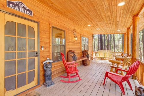 Pinetop-Lakeside House | Rustic Lakeside Cabin on 3 Acres w/Nature Views!