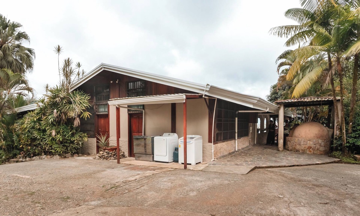 Lagunas de Baru Cabin | Rustic Luxury Jungle Home -Waterfall Access - Pool -Views - Sleeps 22 people!
