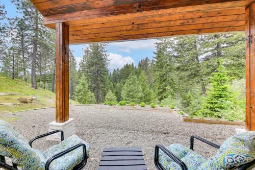 Newport House | Rustic & Modern Home w/Forest Views in Newport!