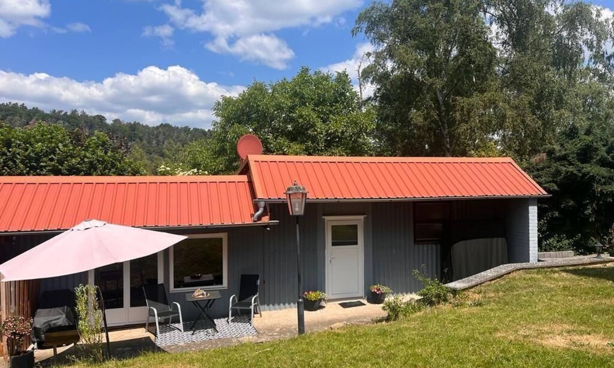 Wega House | Rustic, romantic holiday cottage