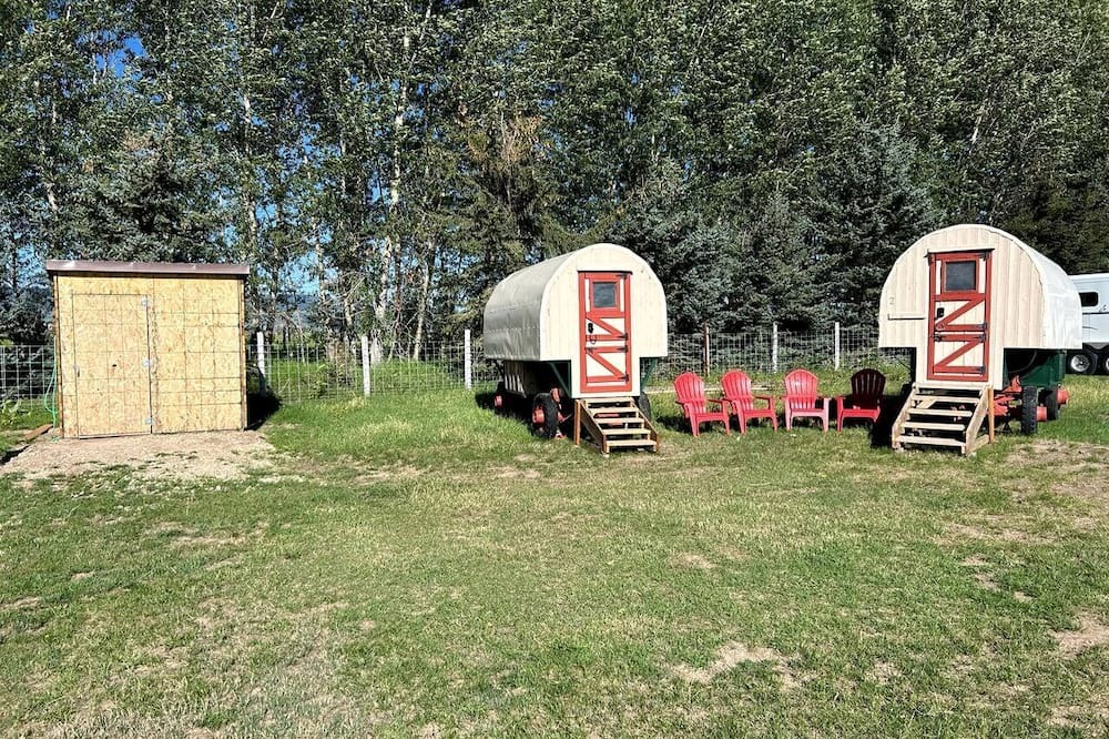 Tetonia House | Rustic Sheep Wagon Glamping Retreat with Cowboy Ranch Views near Grand Tetons in Tetonia, Idaho