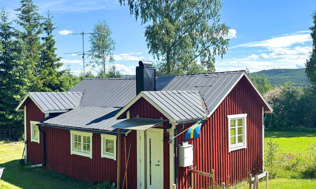 Hammarstrand House | Rustic vacation home Hus Hammerstand in Jämtland - close to nature and simple
