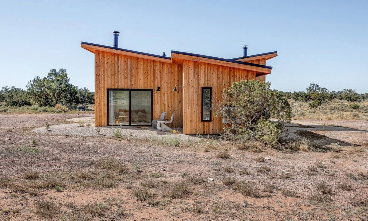 Valle Cottage | Rustic Wild West Casita with Wood-Burning Stove near Grand Canyon, Arizona