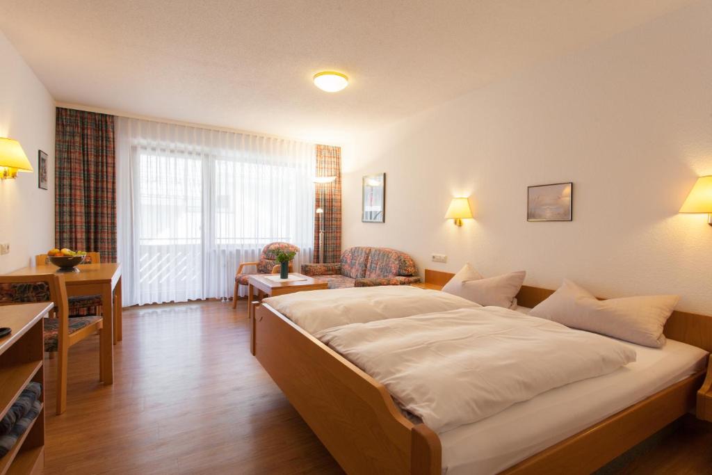 Altsimonswald Apartment | Rustikales Apartment 35qm mit Balkon Nähe Freiburg