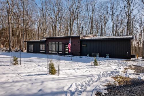 Thayerville House | Ruths Cabin