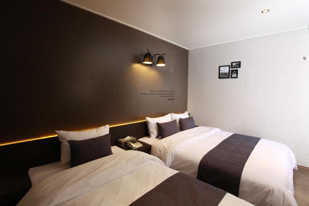 Gwanpyeong-dong Hotel | S& Hotel