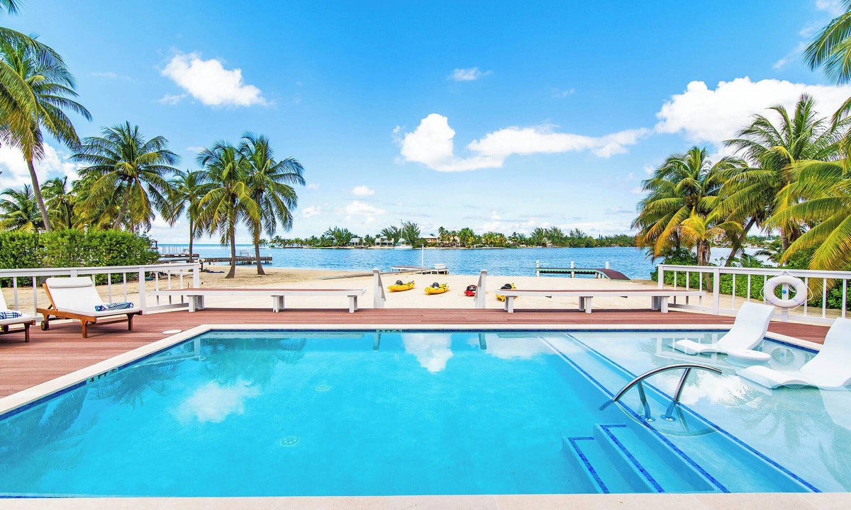 Rum Point Villa | S'Kai Fall: Beach House on Bio Bay w/Private Pool + Dock, Walk to Rum Point Club & Kaibo