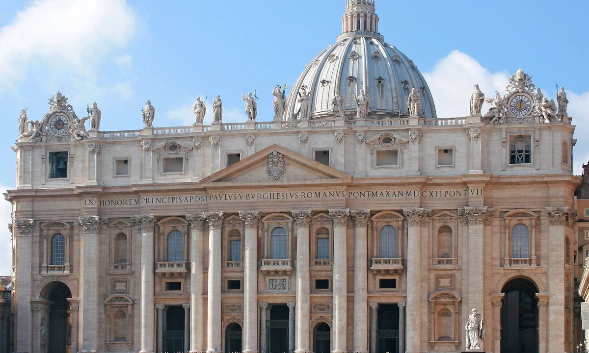 Vatican Apartment | S.Peter's Basilica 5 MIN WALK two large bedrooms