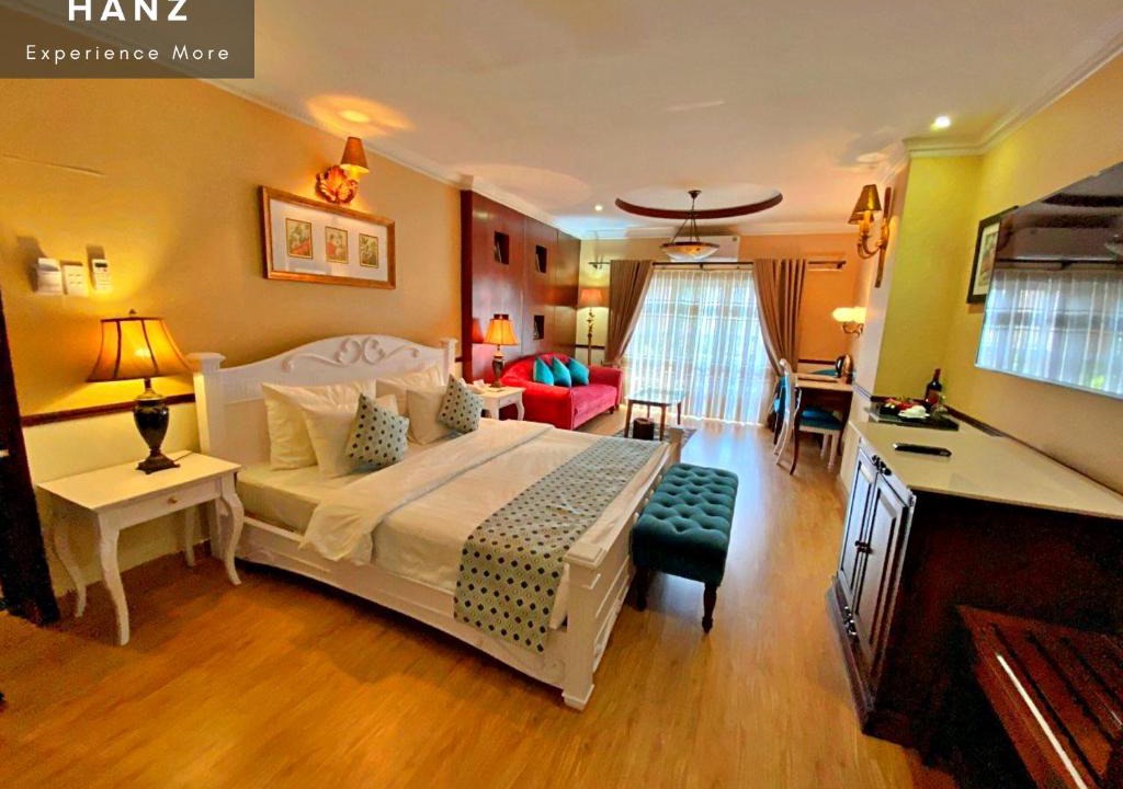 District 10 Hotel | S79 Sunflower Hotel & Spa