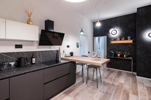 Ferrara Historic Centre Apartment | Sacrati 39