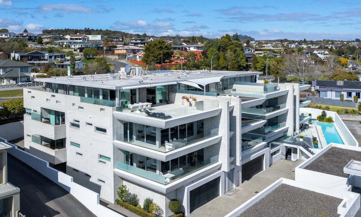 Waipahihi Apartment | Sacred Waters